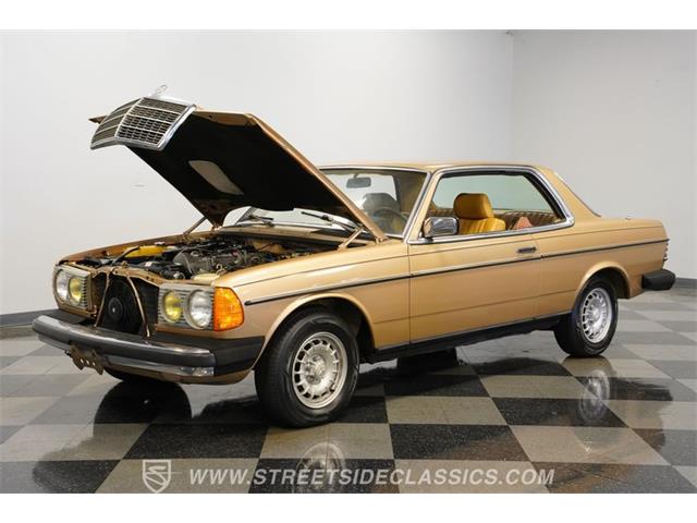 1983 Mercedes-Benz 300CD (CC-2085613) for sale in Concord, North Carolina