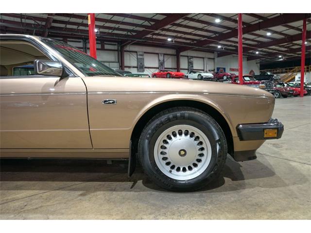 1988 Jaguar XJ6 (CC-2085614) for sale in Kentwood, Michigan