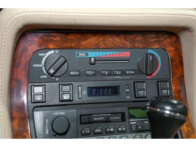 1988 Jaguar XJ6 (CC-2085614) for sale in Kentwood, Michigan