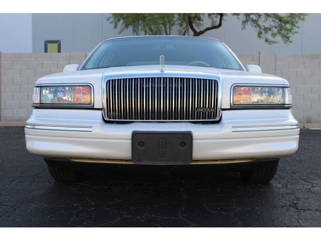 1996 Lincoln Town Car (CC-2085997) for sale in Phoenix, Arizona