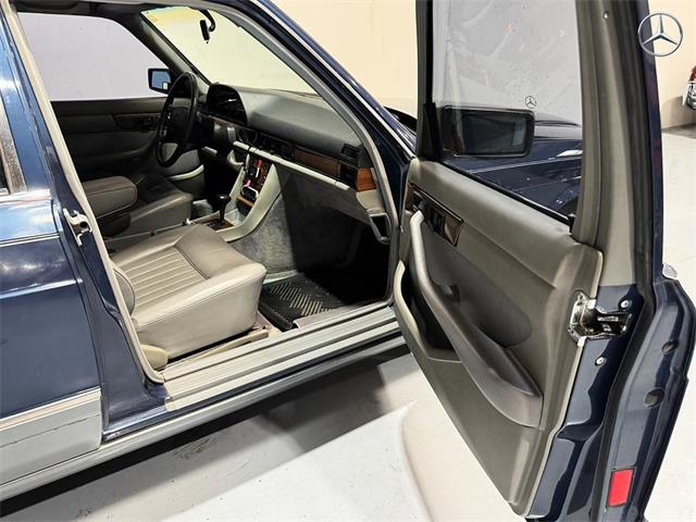 1986 Mercedes-Benz 420 (CC-2086012) for sale in Palm Desert , California