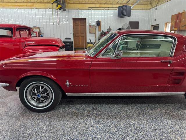 1967 Ford Mustang Fastback (CC-2086029) for sale in Greenfield, Indiana