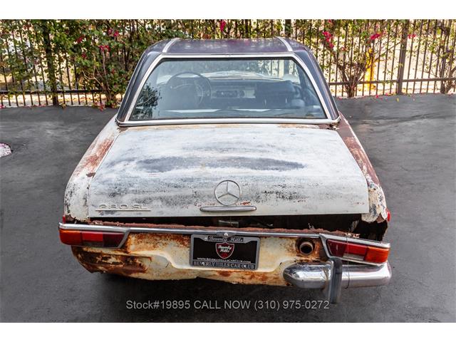 1970 Mercedes-Benz 280SL (CC-2086101) for sale in Beverly Hills, California