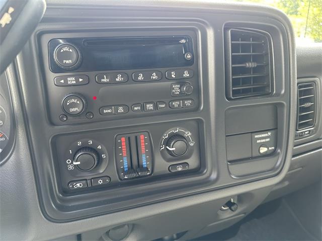 2004 Chevrolet Silverado (CC-2086109) for sale in Hingham, Massachusetts