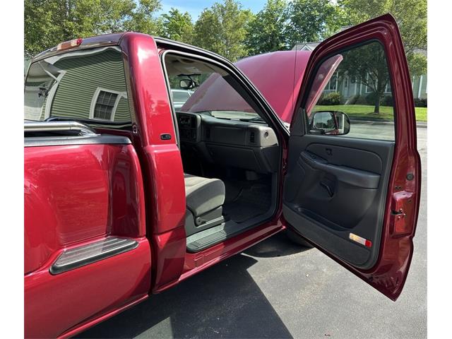 2004 Chevrolet Silverado (CC-2086109) for sale in Hingham, Massachusetts
