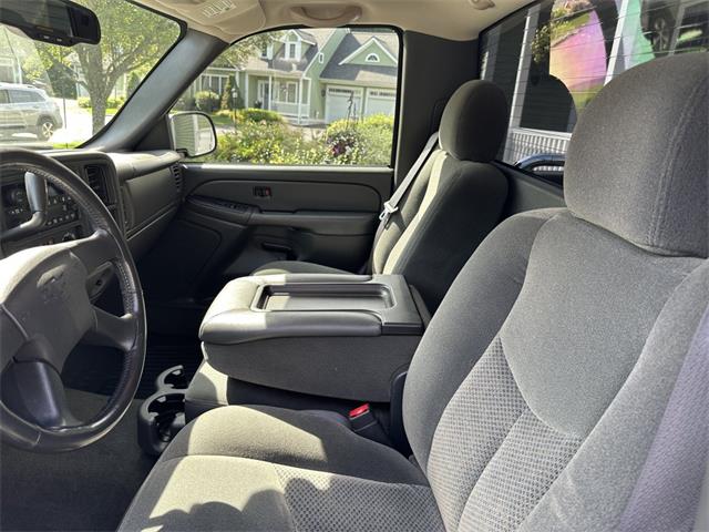 2004 Chevrolet Silverado (CC-2086109) for sale in Hingham, Massachusetts