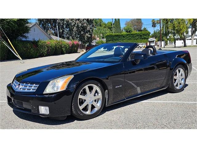 2005 Cadillac XLR (CC-2086126) for sale in Woodland Hills, California