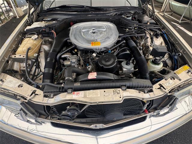 1988 Mercedes-Benz 560 (CC-2086294) for sale in Los Angeles, California