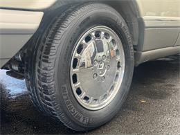 1988 Mercedes-Benz 560 (CC-2086294) for sale in Los Angeles, California