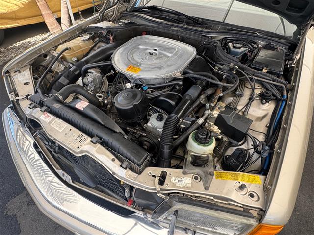 1988 Mercedes-Benz 560 (CC-2086294) for sale in Los Angeles, California