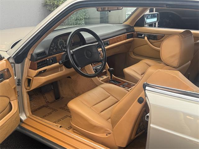 1988 Mercedes-Benz 560 (CC-2086294) for sale in Los Angeles, California