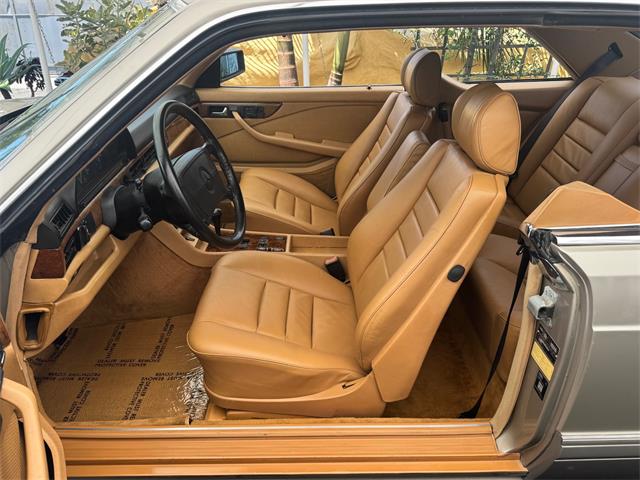 1988 Mercedes-Benz 560 (CC-2086294) for sale in Los Angeles, California