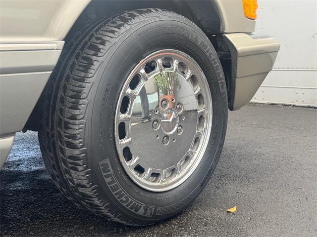 1988 Mercedes-Benz 560 (CC-2086294) for sale in Los Angeles, California