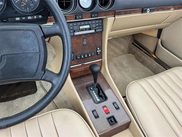 1989 Mercedes-Benz 560 (CC-2086297) for sale in Los Angeles, California