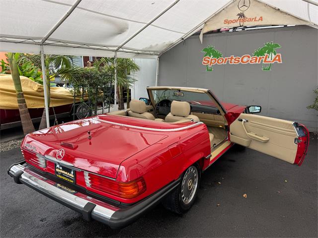 1989 Mercedes-Benz 560 (CC-2086297) for sale in Los Angeles, California