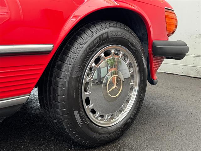 1989 Mercedes-Benz 560 (CC-2086297) for sale in Los Angeles, California
