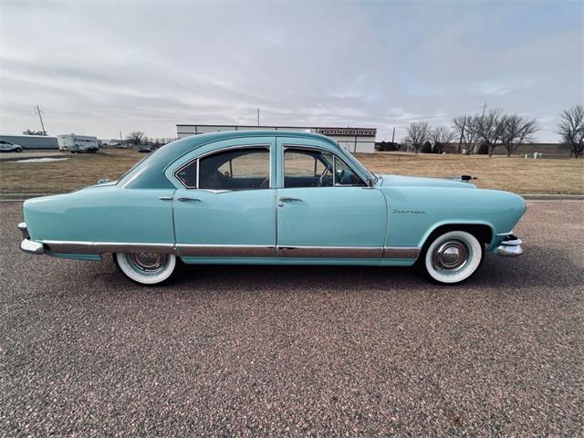 1952 Kaiser Traveler (CC-2086303) for sale in Sioux City, Iowa