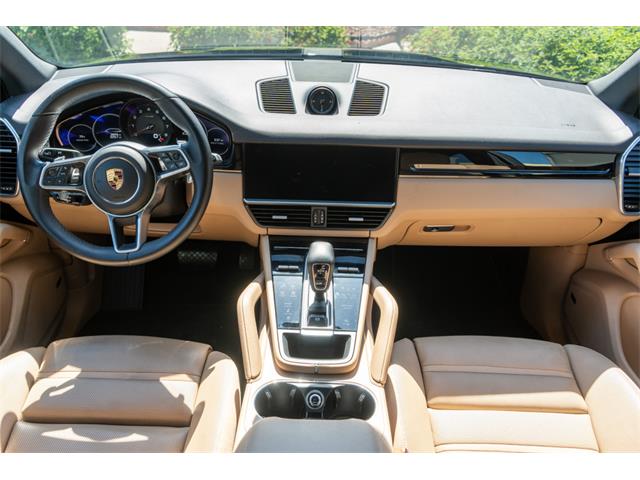 2022 Porsche Cayenne (CC-2086318) for sale in Sherman Oaks, California
