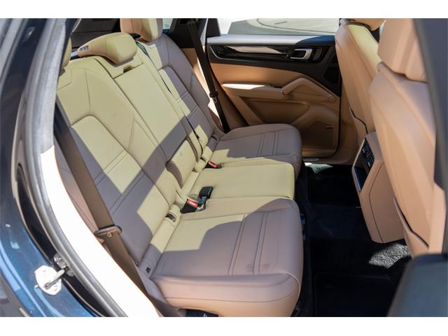 2022 Porsche Cayenne (CC-2086318) for sale in Sherman Oaks, California