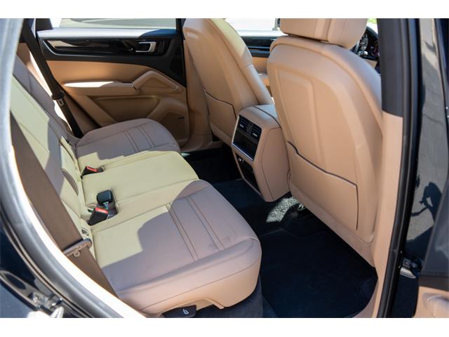 2022 Porsche Cayenne (CC-2086318) for sale in Sherman Oaks, California