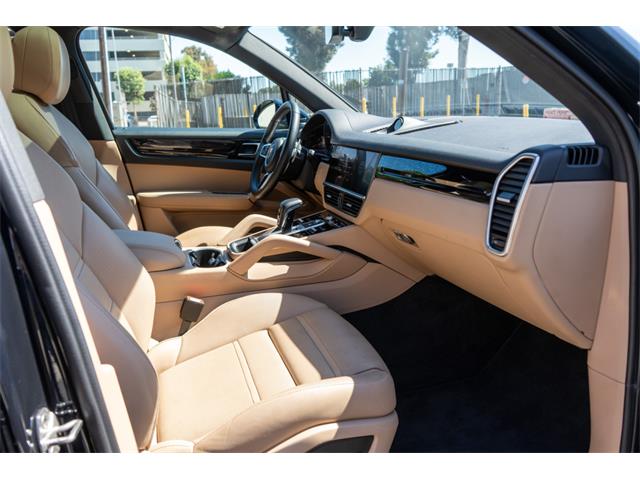 2022 Porsche Cayenne (CC-2086318) for sale in Sherman Oaks, California