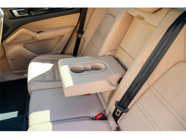 2022 Porsche Cayenne (CC-2086318) for sale in Sherman Oaks, California