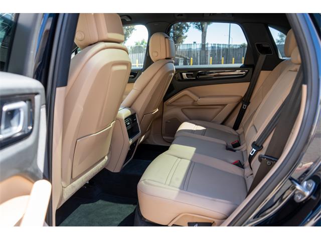 2022 Porsche Cayenne (CC-2086318) for sale in Sherman Oaks, California