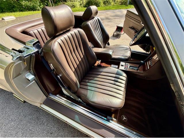 1988 Mercedes-Benz 560SL (CC-2086346) for sale in Saugatuck, Michigan