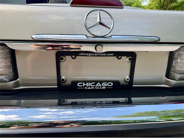 1988 Mercedes-Benz 560SL (CC-2086346) for sale in Saugatuck, Michigan