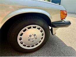 1988 Mercedes-Benz 560SL (CC-2086346) for sale in Saugatuck, Michigan