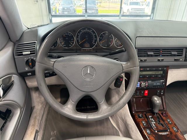 2001 Mercedes-Benz SL500 (CC-2086351) for sale in Houston, Texas