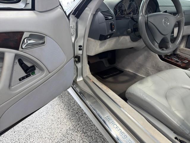 2001 Mercedes-Benz SL500 (CC-2086351) for sale in Houston, Texas