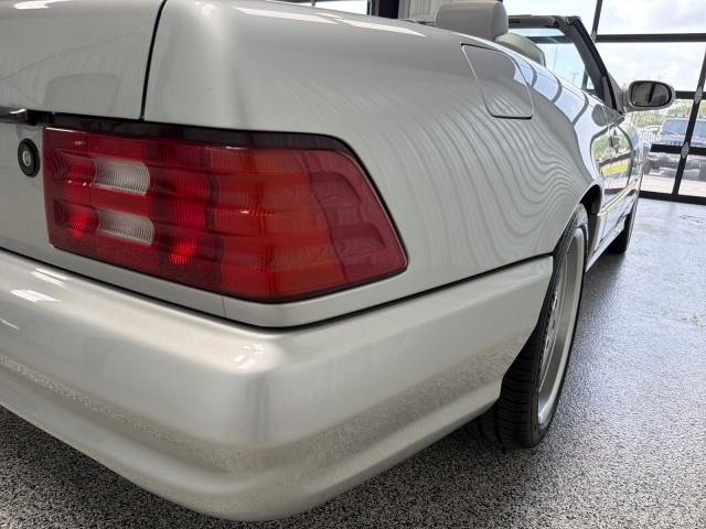 2001 Mercedes-Benz SL500 (CC-2086351) for sale in Houston, Texas