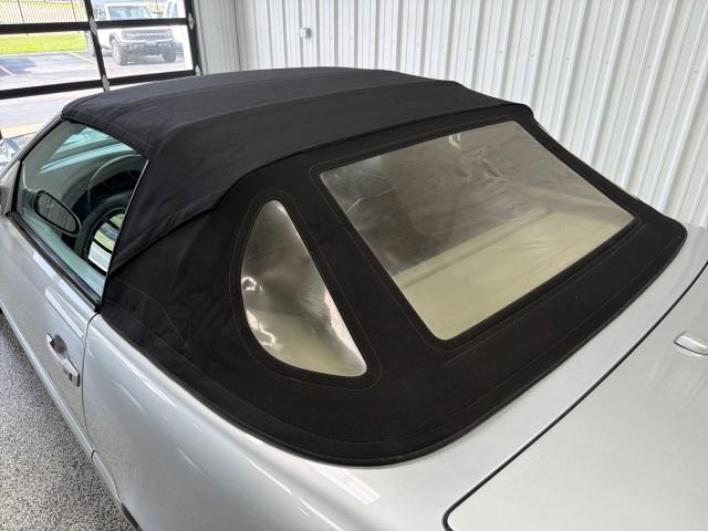 2001 Mercedes-Benz SL500 (CC-2086351) for sale in Houston, Texas