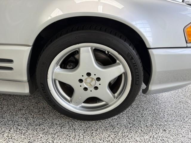 2001 Mercedes-Benz SL500 (CC-2086351) for sale in Houston, Texas
