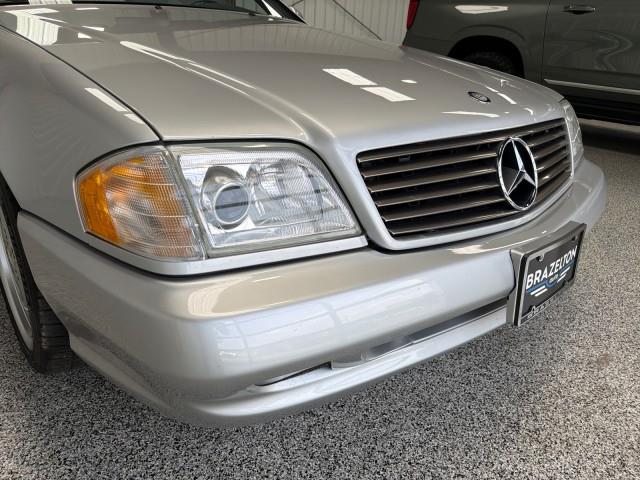 2001 Mercedes-Benz SL500 (CC-2086351) for sale in Houston, Texas