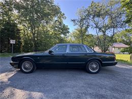1998 Jaguar XJ8 (CC-2086367) for sale in Mill Hall, Pennsylvania