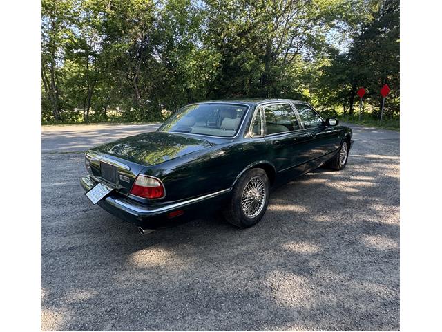 1998 Jaguar XJ8 (CC-2086367) for sale in Mill Hall, Pennsylvania