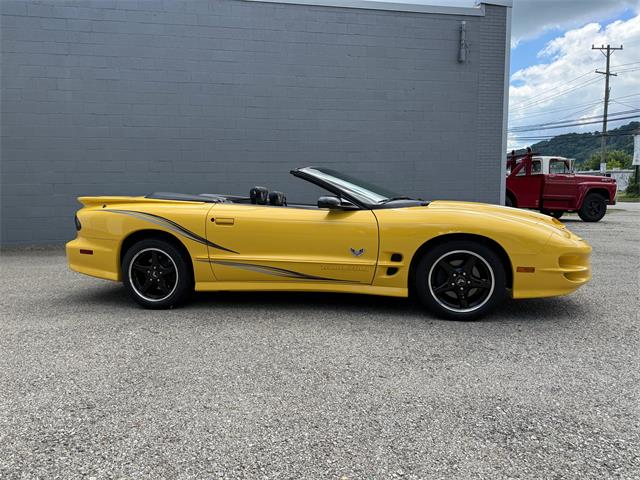 2002 Pontiac Firebird (CC-2086578) for sale in Pittsburgh, Pennsylvania