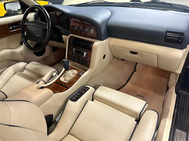 1995 Aston Martin Vantage (CC-2086611) for sale in Huntington Station, New York