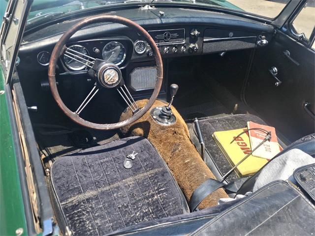 1965 MG MGB (CC-2086614) for sale in Woodland Hills, California