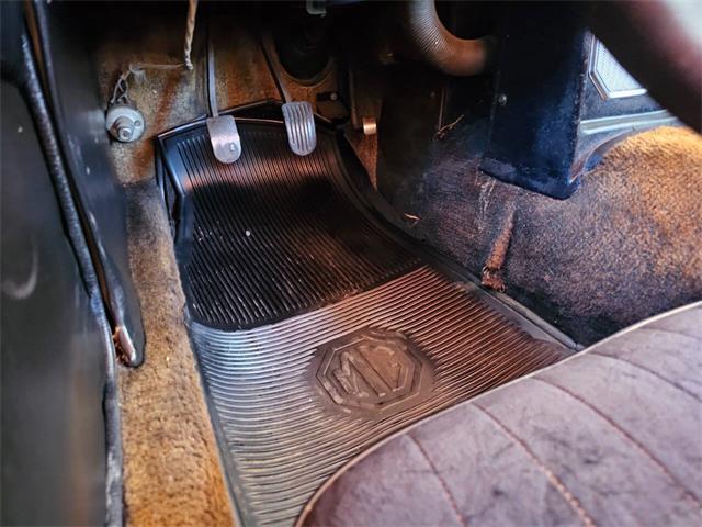 1965 MG MGB (CC-2086614) for sale in Woodland Hills, California