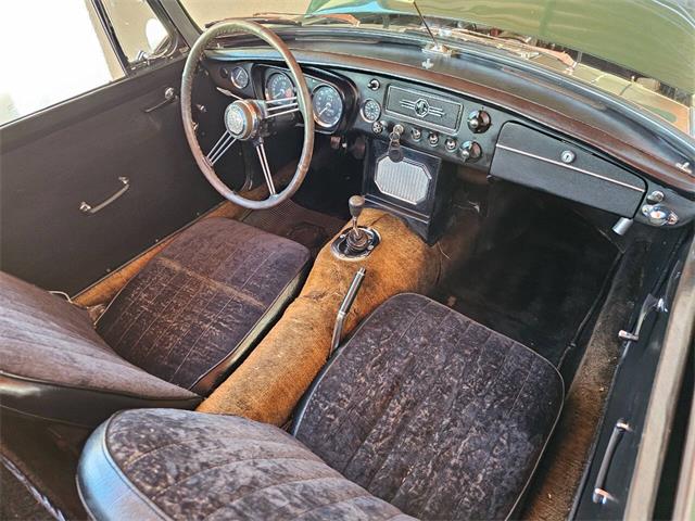 1965 MG MGB (CC-2086614) for sale in Woodland Hills, California