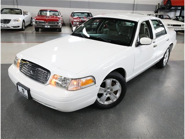 2011 Ford Crown Victoria (CC-2086626) for sale in Addison, Illinois