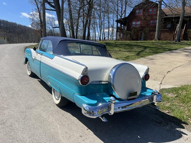 1955 Ford Fairlane (CC-2086725) for sale in Mill Hall, Pennsylvania