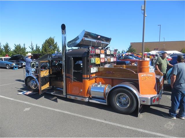 1961 Peterbilt Pickup (CC-2086816) for sale in Coos Bay, Oregon