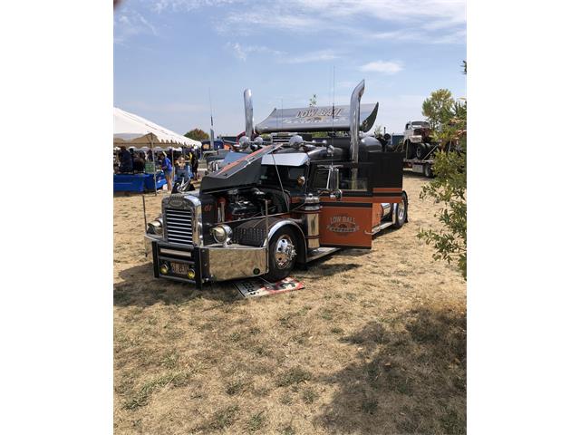 1961 Peterbilt Pickup (CC-2086816) for sale in Coos Bay, Oregon