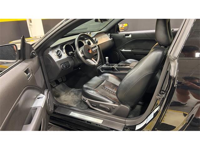 2005 Ford Mustang (CC-2086938) for sale in Mankato, Minnesota