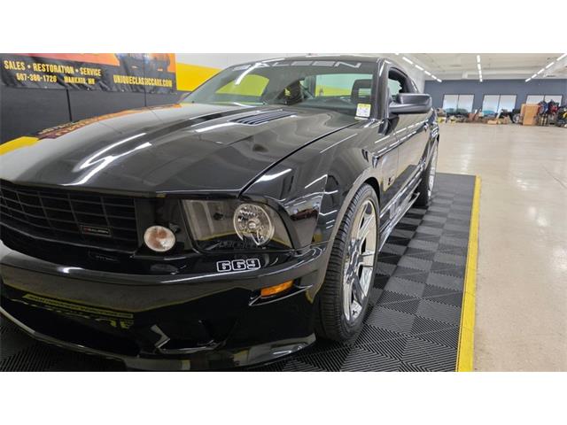 2005 Ford Mustang (CC-2086938) for sale in Mankato, Minnesota