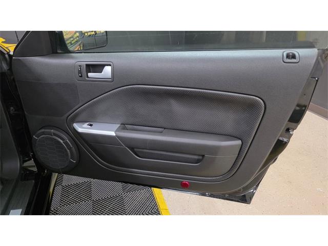 2005 Ford Mustang (CC-2086938) for sale in Mankato, Minnesota